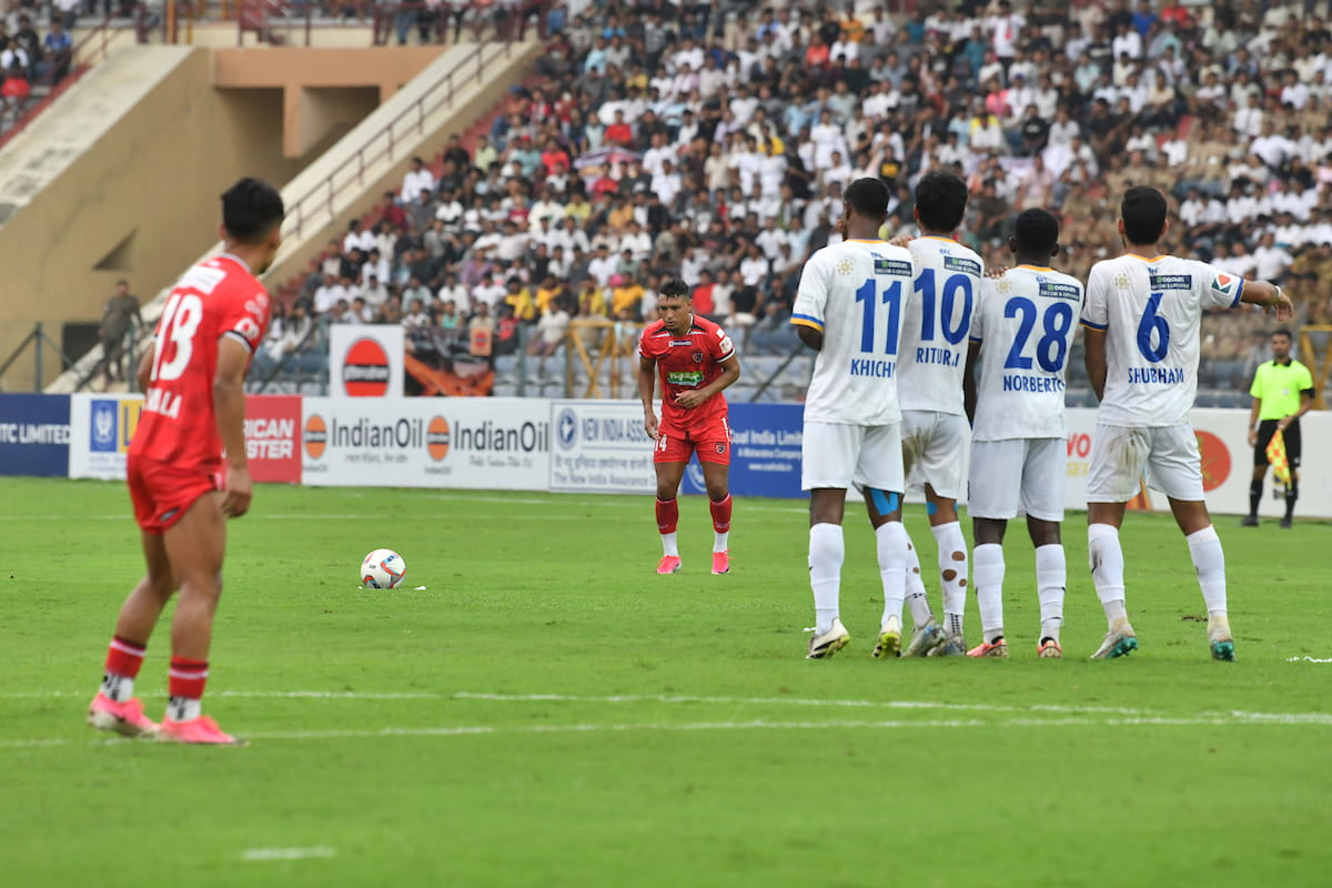 NORTH EAST UNITED VS BODOLAND FC